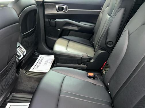 Jungle Green 2026 Kia Sorento EX