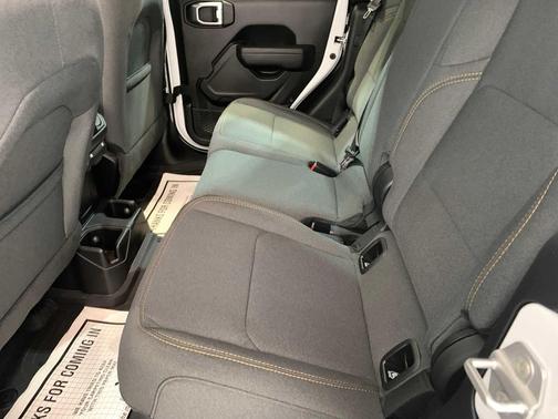 2026 Jeep Gladiator Sport S