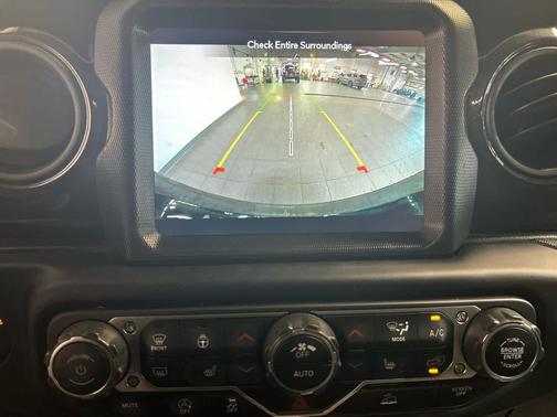 Punkn Metallic Clearcoat 2023 Jeep Wrangler Sport