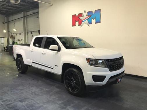 Photo 2 of 10 of 2020 Chevrolet Colorado LT