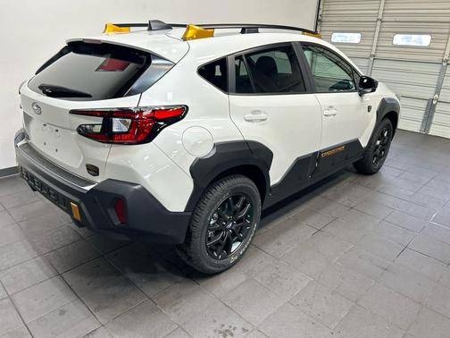 Crystal White Pearl 2026 Subaru Crosstrek Wilderness