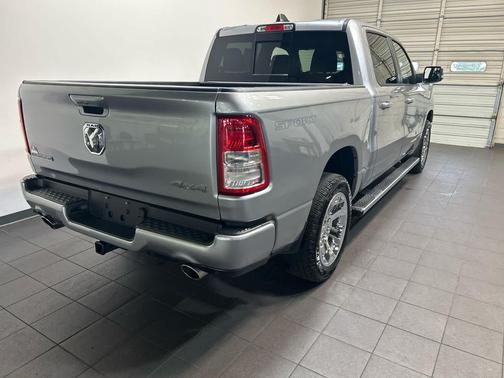 Billet Silver Metallic Clearcoat 2022 RAM 1500 Big Horn/Lone Star