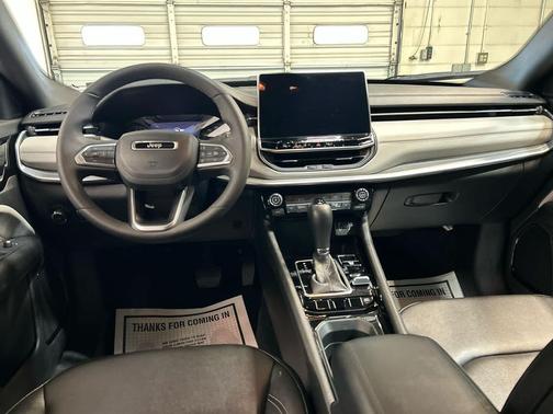 Bright White Clearcoat 2025 Jeep Compass Limited