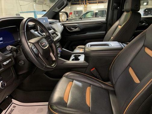 2023 GMC Yukon 4WD AT4