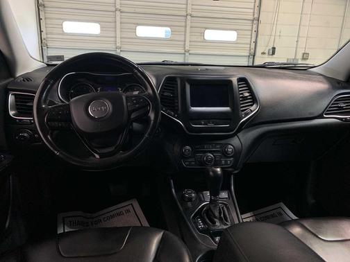 2020 Jeep Cherokee Altitude