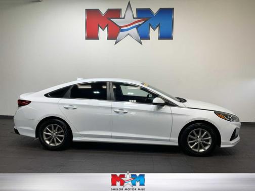 2018 Hyundai SONATA SE