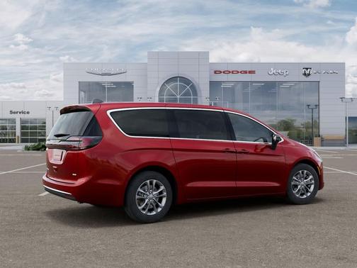 Red Hot Pearlcoat 2027 Chrysler Pacifica L
