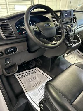 OXFORD WHITE 2022 Ford Transit-250 Base