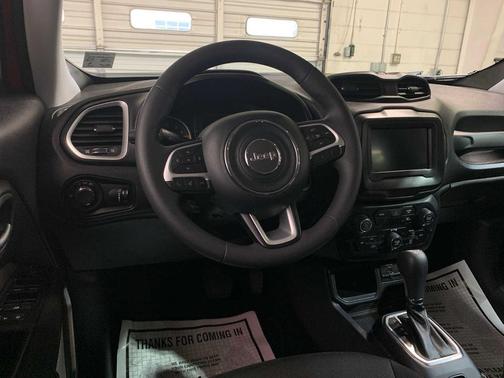 2021 Jeep Renegade Jeepster FWD