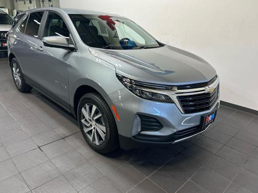Sterling Gray Metallic 2023 Chevrolet Equinox 1LT