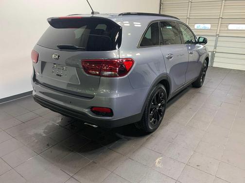 2020 Kia Sorento S