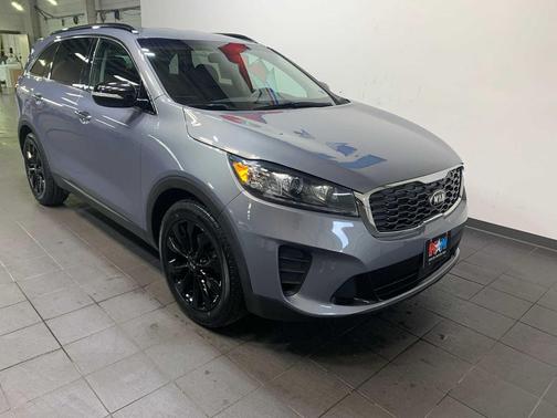 2020 Kia Sorento S