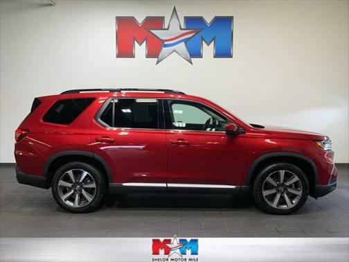 2023 Honda Pilot AWD Elite