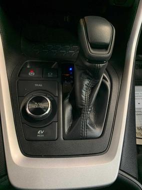 2023 Toyota RAV4 Hybrid Woodland Edition