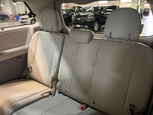 2013 Toyota Sienna XLE