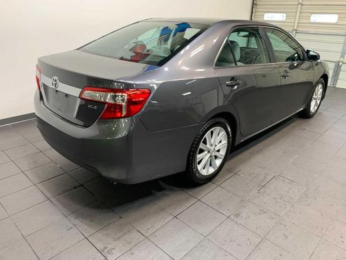 2014 Toyota Camry XLE
