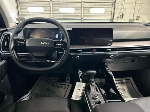 Jungle Green 2026 Kia Sorento SX