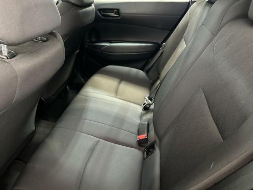 Sonic Silver 2024 Toyota Corolla Cross LE