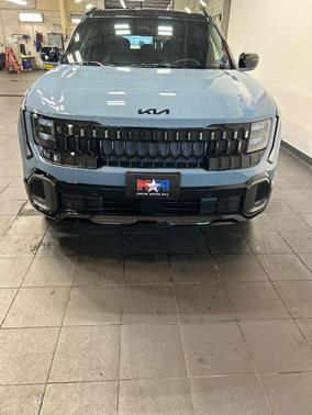 Frost Blue/Black Roof 2027 Kia Seltos X-Line S