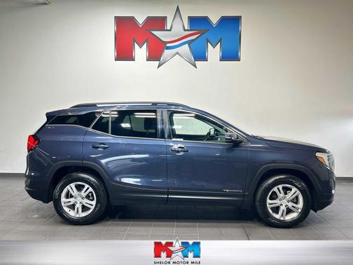 Blue Steel Metallic 2018 GMC Terrain SLE