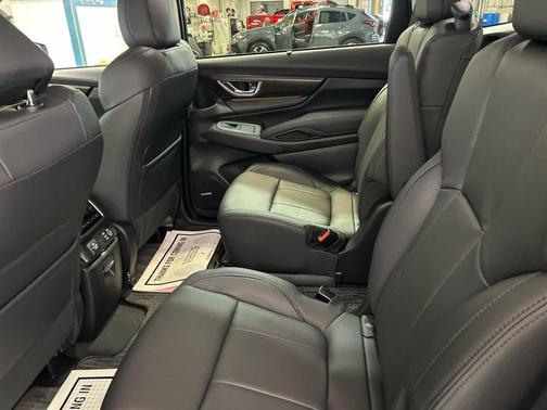 Crystal Black Silica 2026 Subaru Ascent Touring 7-Passenger