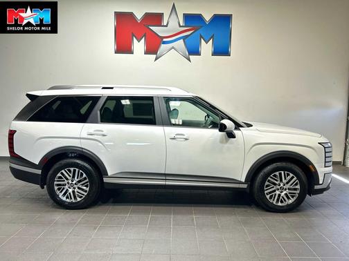 Creamy White Pearl 2026 Hyundai PALISADE SEL 7P