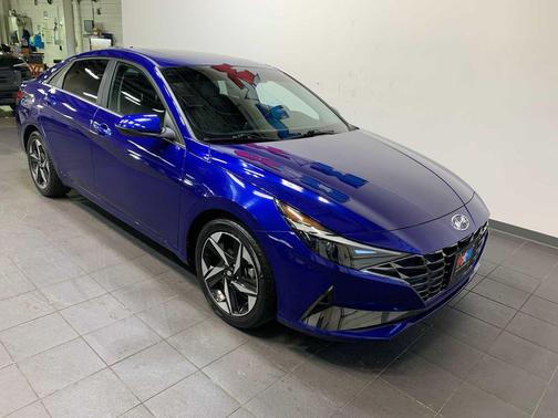 2022 Hyundai ELANTRA Limited