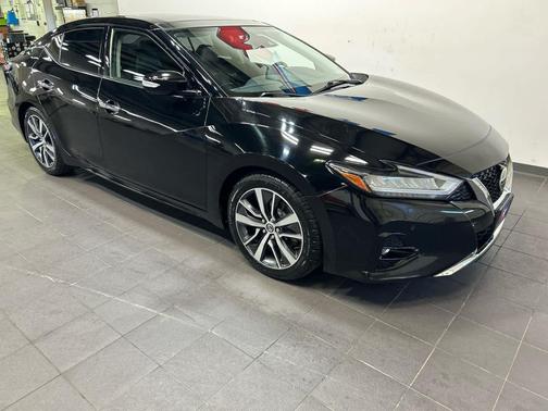 Super Black 2020 Nissan Maxima 3.5 SL