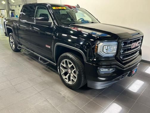 Onyx Black 2017 GMC Sierra 1500 SLT
