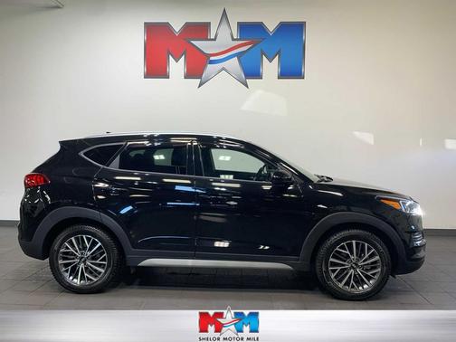 2021 Hyundai TUCSON SEL