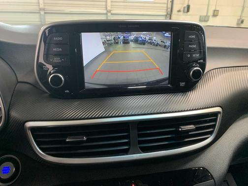 2021 Hyundai TUCSON SEL