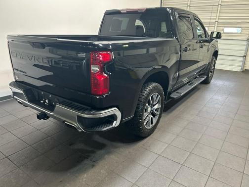 Mosaic Black Metallic 2021 Chevrolet Silverado 1500 LT