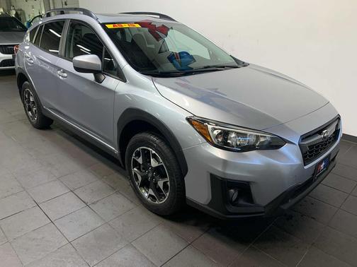 Ice Silver Metallic 2020 Subaru Crosstrek Premium