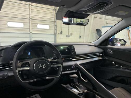 2025 Hyundai ELANTRA HEV Blue