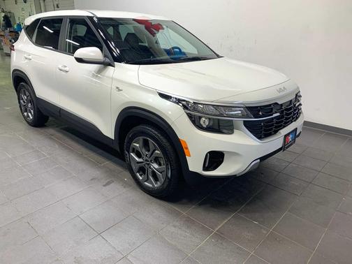 2024 Kia Seltos LX
