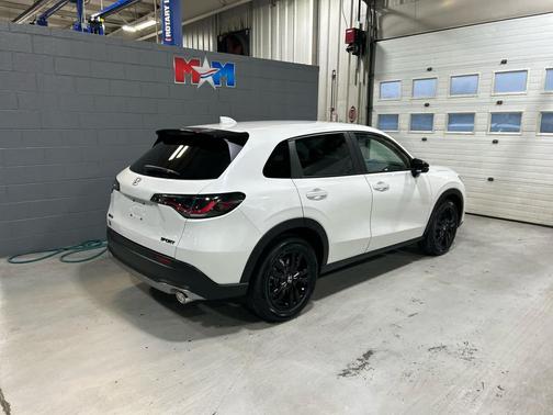 2026 Honda HR-V AWD Sport