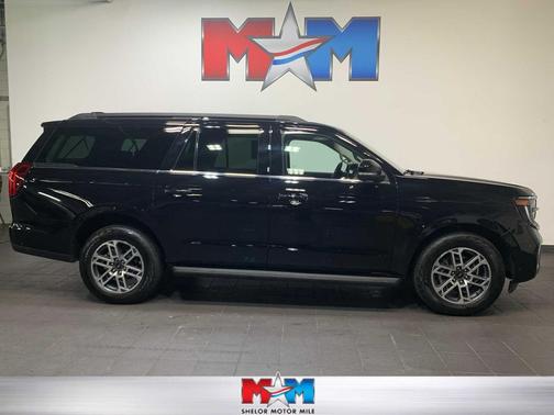 2025 Ford Expedition Max Active 4x4