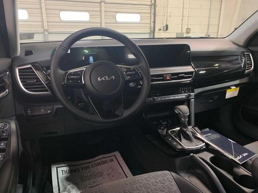 Steel Gray 2026 Kia Seltos S