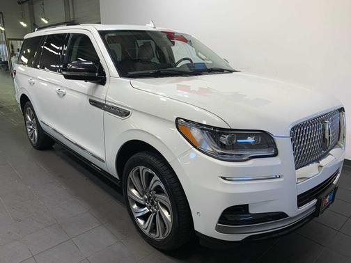2023 Lincoln Navigator Reserve