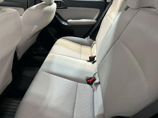 Dark Gray Metallic 2017 Subaru Forester 2.5i