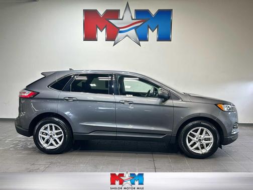 Carbonized Gray Metallic 2023 Ford Edge SEL