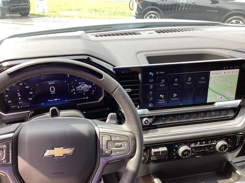 Polar White Tricoat 2026 Chevrolet Silverado 1500 High Country