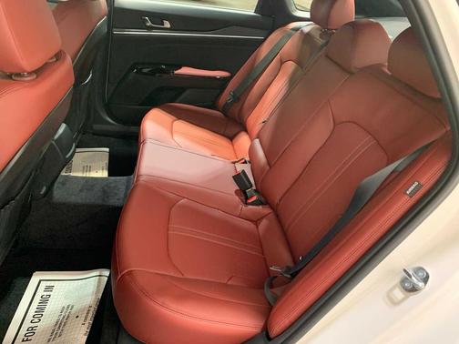 Snow White Pearl 2026 Kia K5 GT-Line AWD