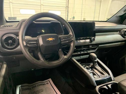 2023 Chevrolet Colorado WT