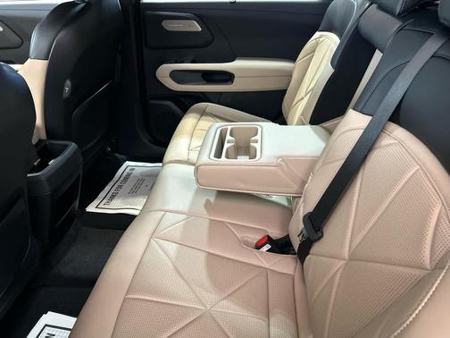 Black Jade Green 2027 Kia Telluride EX