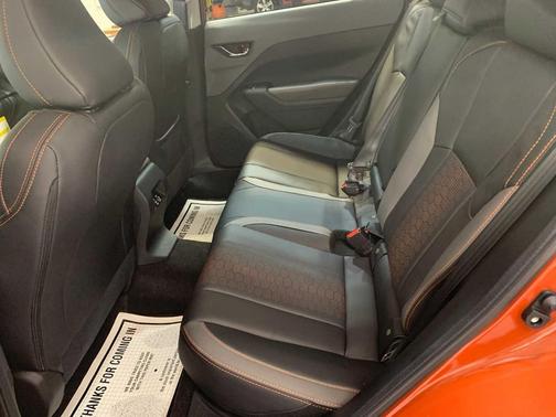 Sun Blaze Pearl 2025 Subaru Crosstrek Limited