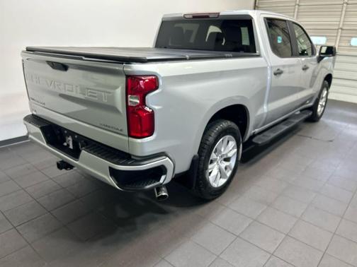 Silver Ice Metallic 2019 Chevrolet Silverado 1500 Custom