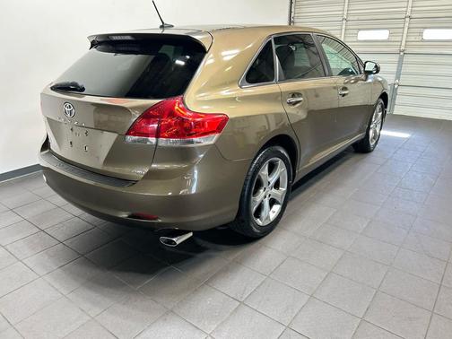 Golden Umber Mica 2009 Toyota Venza Base