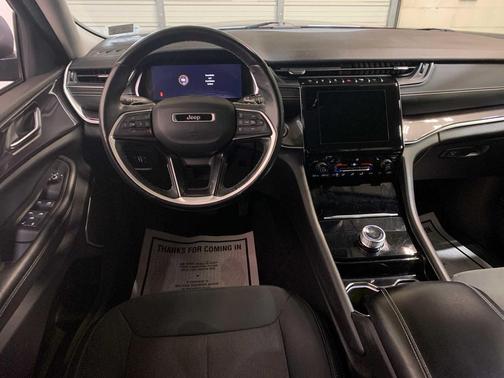 2021 Jeep Grand Cherokee L Laredo