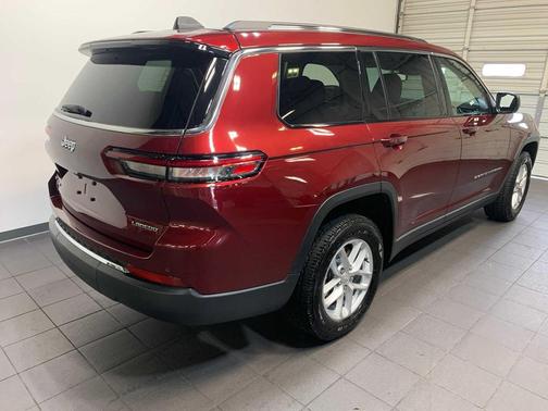 2021 Jeep Grand Cherokee L Laredo